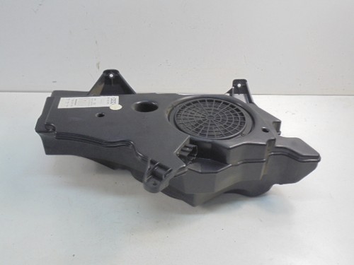 Audi subwoofer 8p3035382 - a3,